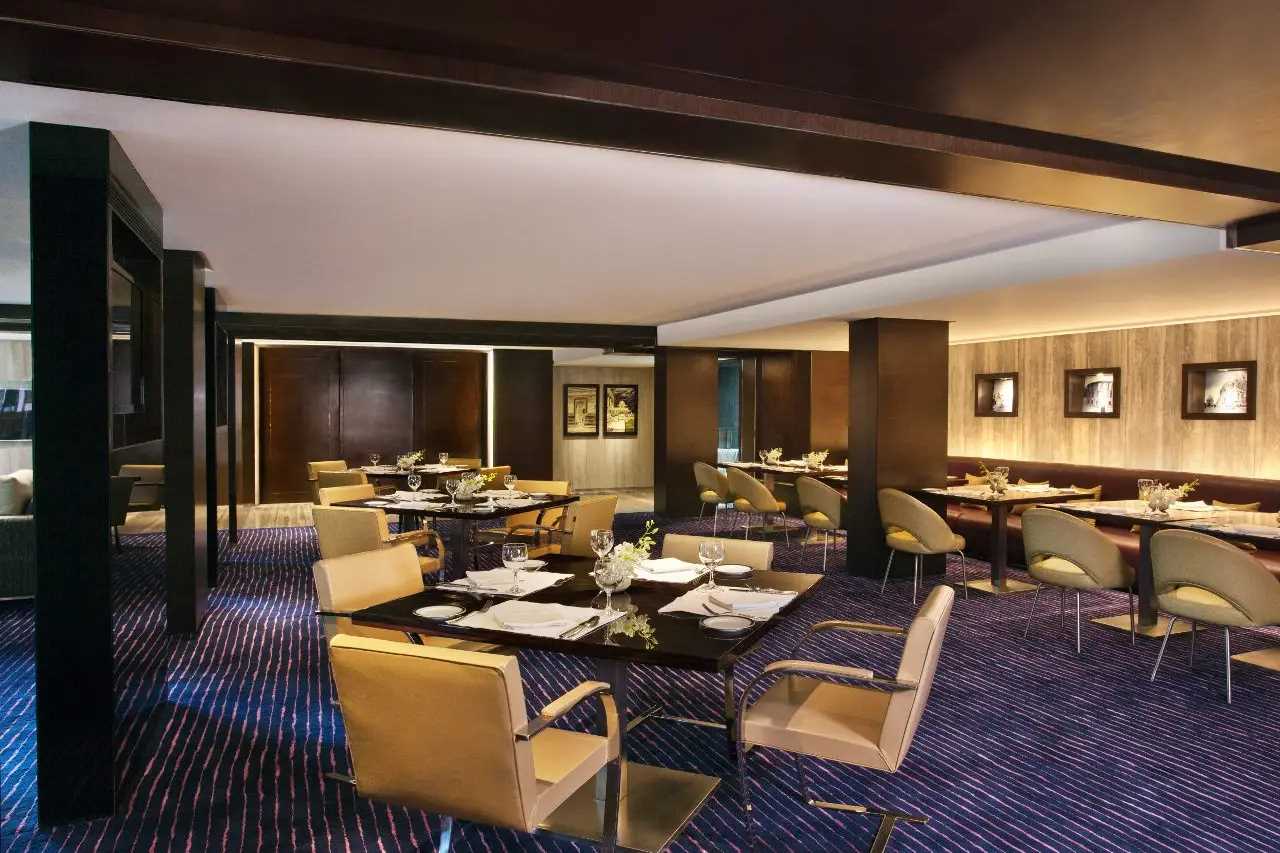 Radisson Blu Plaza Delhi Airport